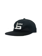 b DOT RETORO CAP